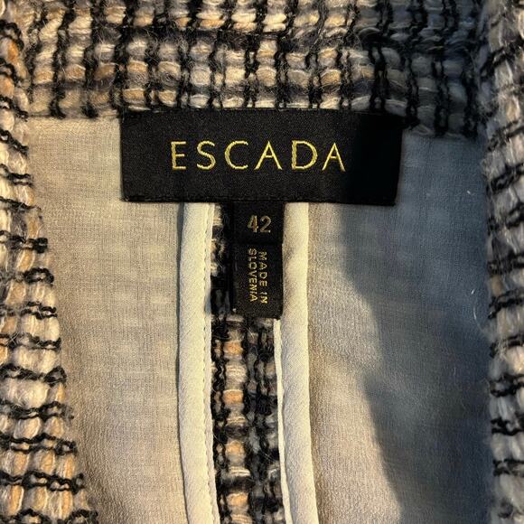 Escada Size 42 US 12 Tweed Blazer Jacket Wool Mohair Fringe - Picture 3 of 10